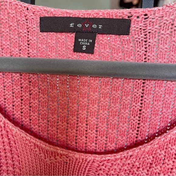 Fever coral sweater NWT oversized faded look size small - Picture 13 of 13